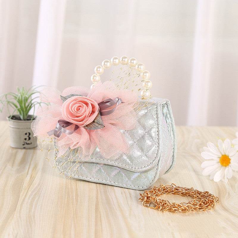 Gorgeous Casual Flower Knitted Pearl Handle Portable Purse