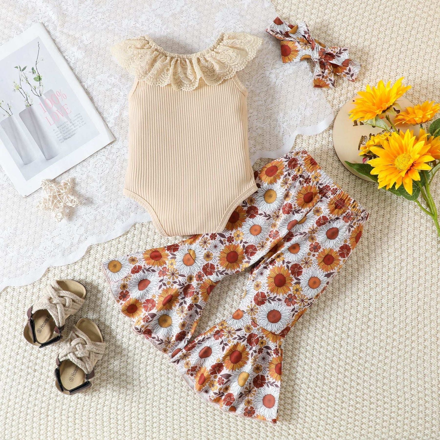 Baby Girl Casual Floral Bell Bottom Fashion Two-piece Set