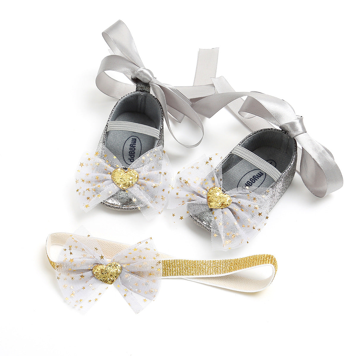 Cute butterfly baby shoes with a matching headdress in synthetic leather, suitable for spring and autumn.