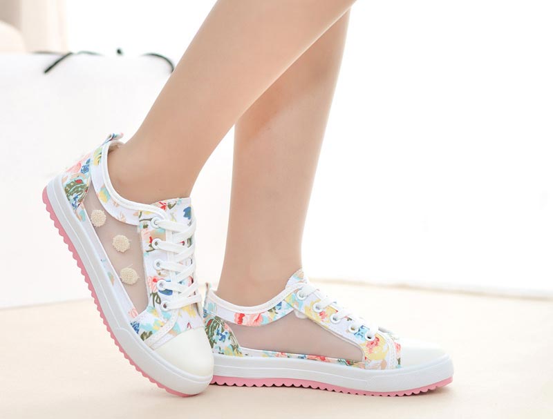 Mesh Hard Bottom Floral Girl Shoes
