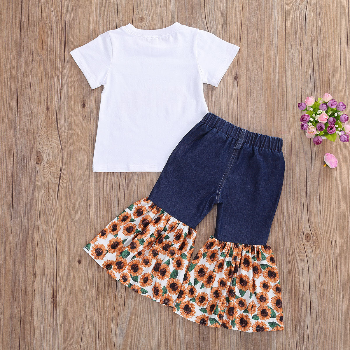 Girls Short Sleeve Dare To Be Different T-Shirt Denim Torch Sunflower Print Pants Set