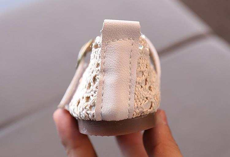 Girls Soft Sole Woven Shoes