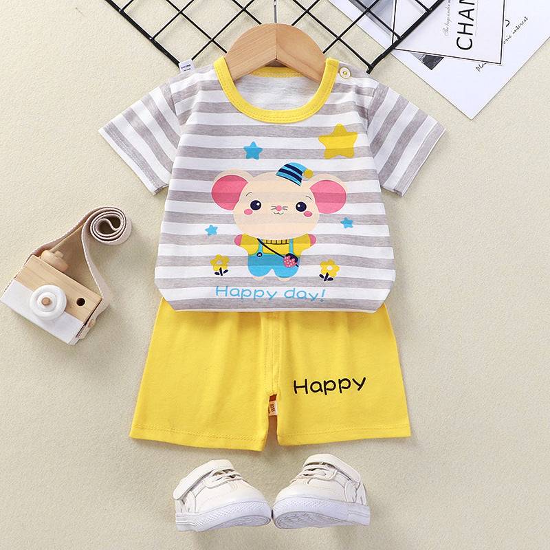 Summer childrens animal print short sleeve T-shirt set with striped shirt and yellow shorts.