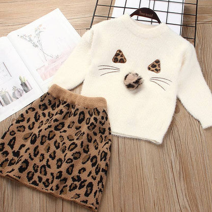 Girls knitted cat face sweater set with leopard print skirt, suitable for infants aged 1-3 years, ideal for autumn and winter.