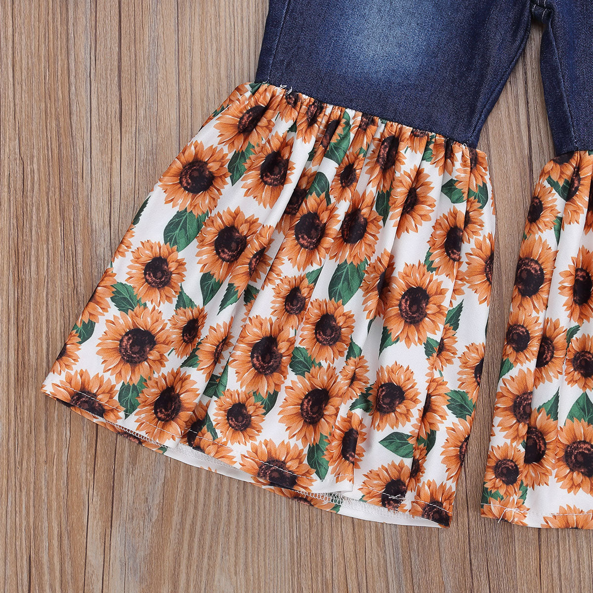 Girls Short Sleeve Dare To Be Different T-Shirt Denim Torch Sunflower Print Pants Set